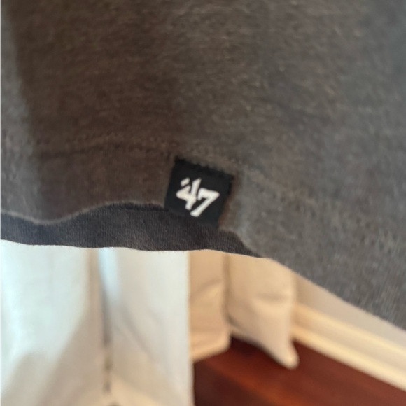 Charcoal Grey Georgia Bulldog Graphic T-Shirt size Small - Picture 3 of 5